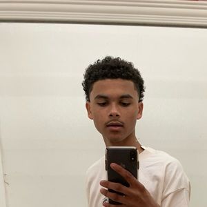 Meet your Posher, Zavier